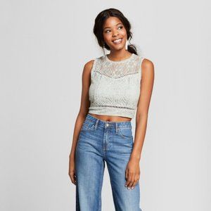Xhilaration lace crop top